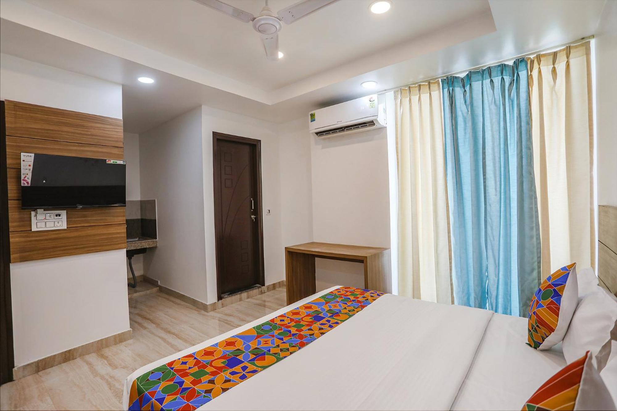 Fabhotel Unique Stay Noida Buitenkant foto